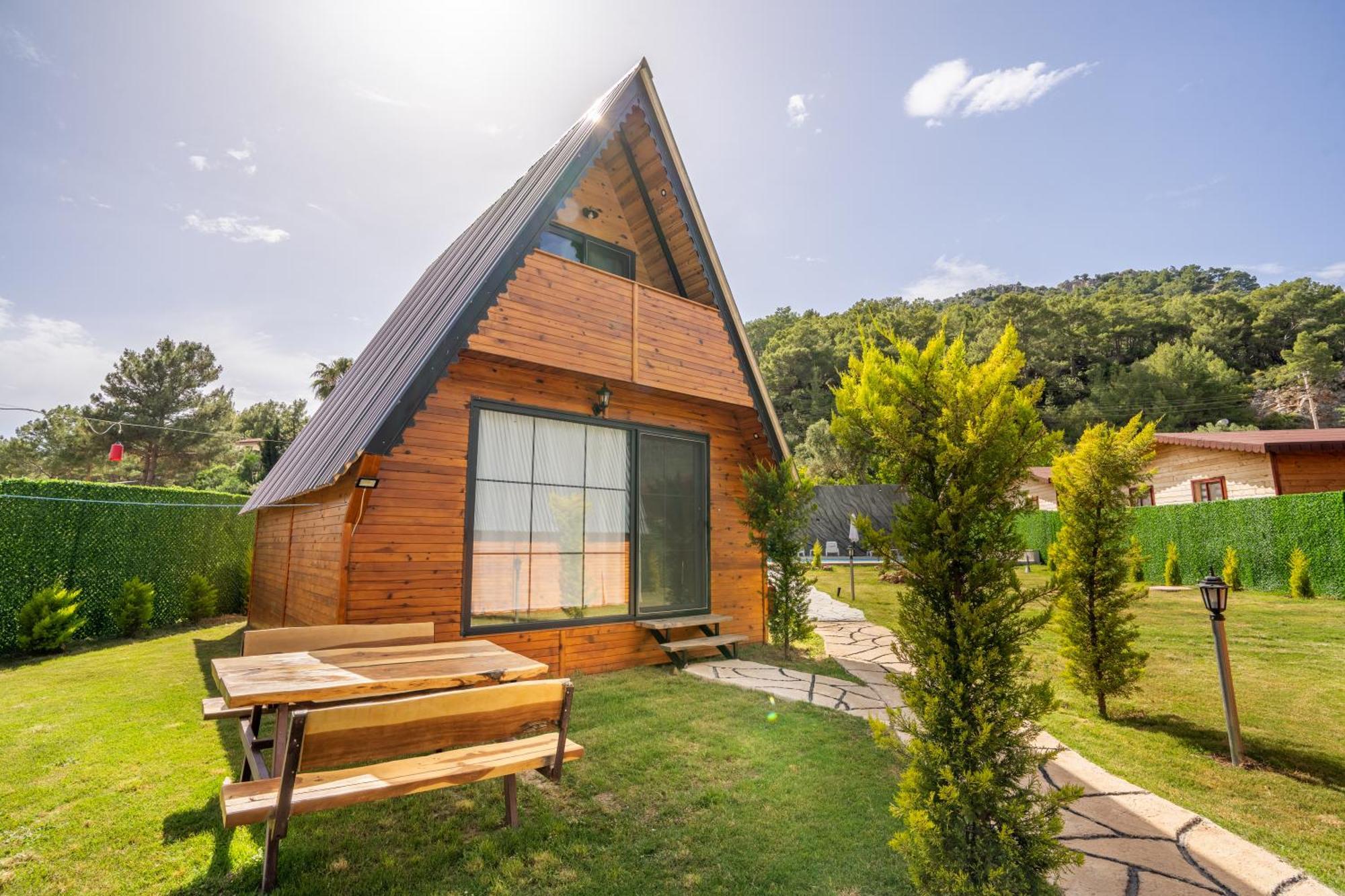 Karaoez Sapphire Bungalows Kumluca Exterior foto